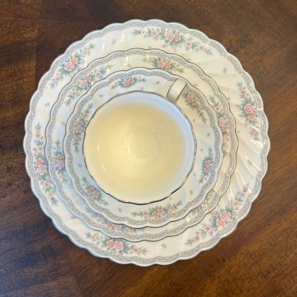 Noritake Bone China 4714 Knotttinghill - Picture 3 of 4